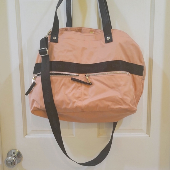 Steve Madden overnight tote - Picture 1 of 4